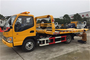 东源哪里有拖车服务