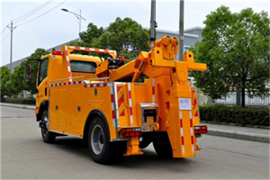 东源高速路拖车费